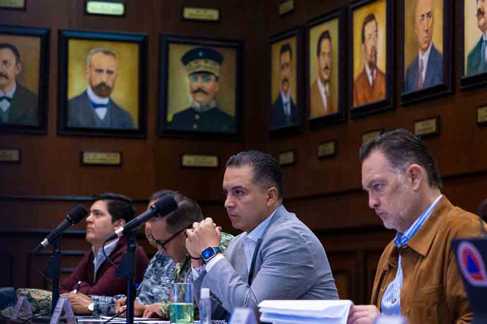 Kuri encabeza sesión de Protección Civil