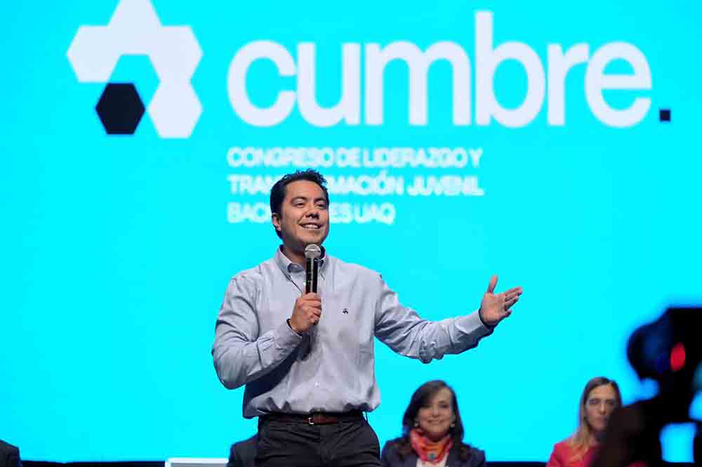 Jóvenes UAQ destacan por talento y liderazgo