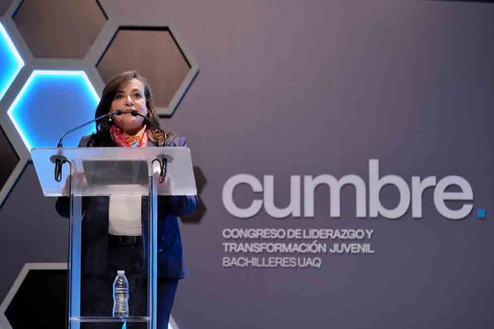Jóvenes UAQ destacan por talento y liderazgo