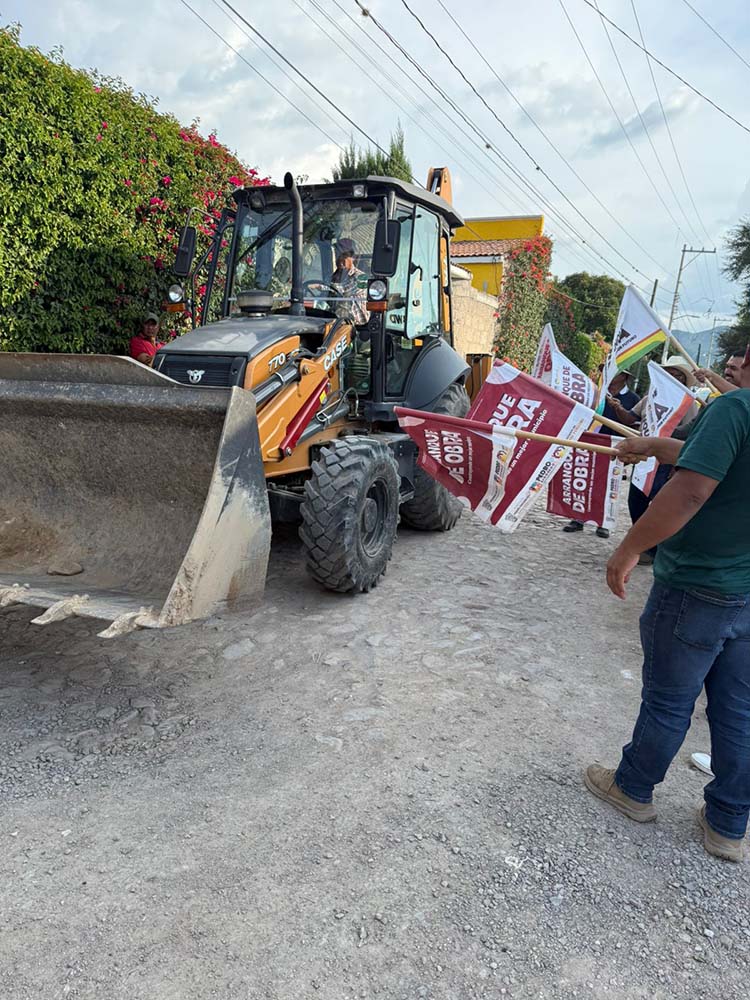Título Arranca obra integral en La D Santa Bárbara
