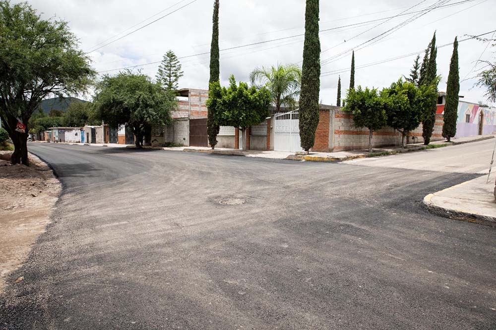Rehabilitan calles en la zona Oriente de San Juan
