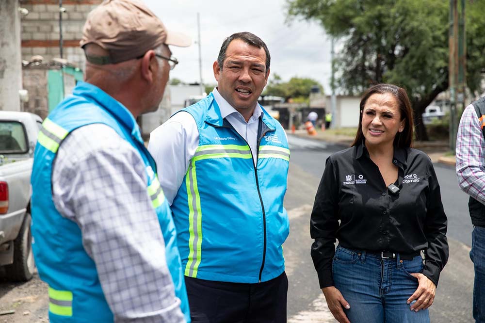 Rehabilitan calles en la zona Oriente de San Juan