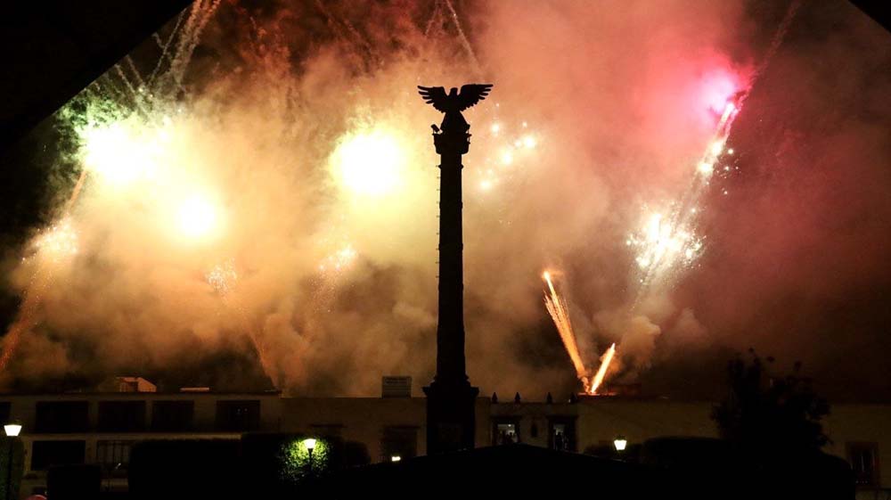 Viviana I abre feria sanjuanense ante 3 mil