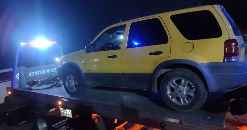 Caen seis en Las Postas; aseguran arma militar