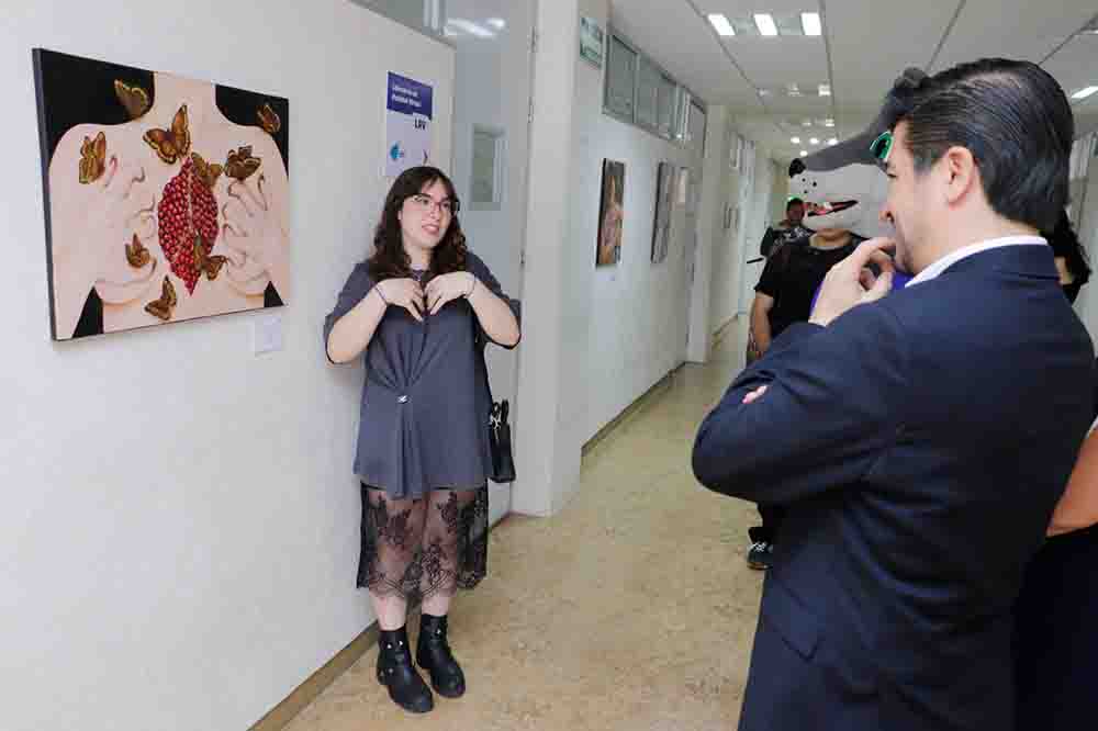 UTC inaugura exposición de arte contemporáneo