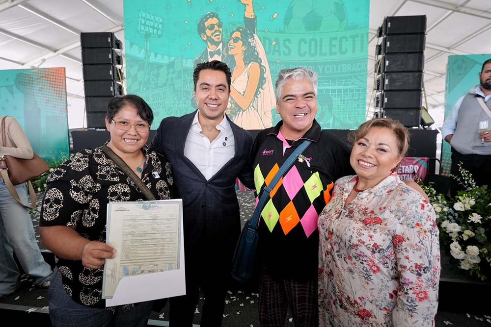 174 parejas se casan colectivamente en Querétaro