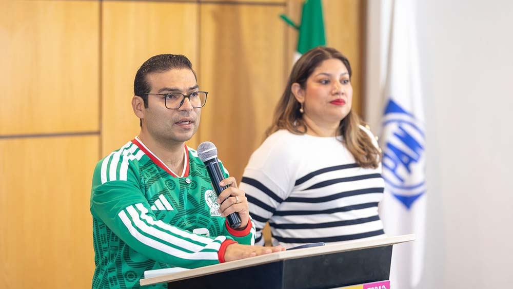 Arango acusa negligencia federal por 500 apagones queretanos