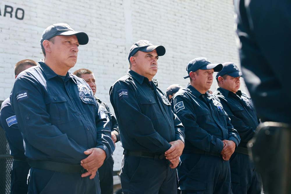 Aumentan 10% salario de policías en Pedro Escobedo