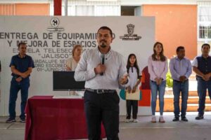 Beto Nava impulsa educación y obra en Guadalupe Septién