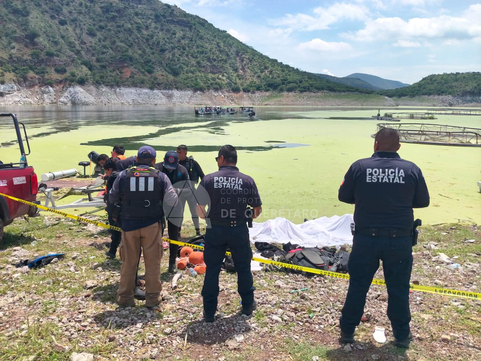Título Recuperan tres cuerpos en presa de Zimapán