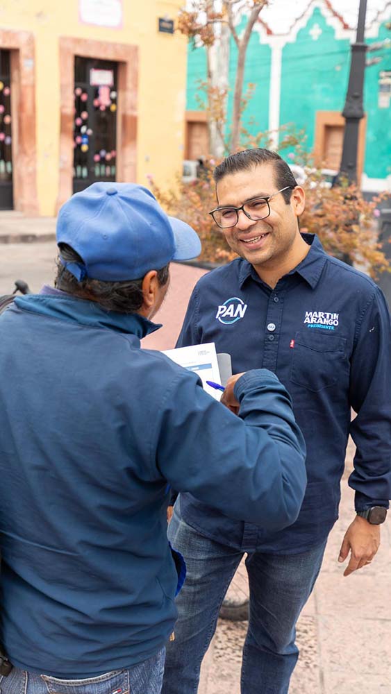 PAN cierra firmas contra registro de Morena