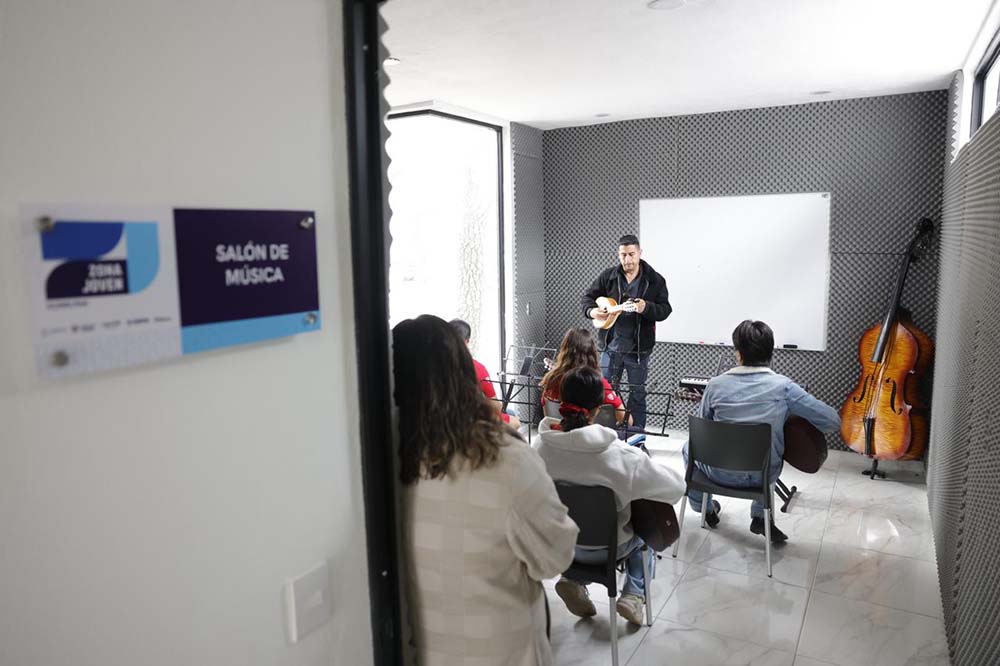 Inauguran tercera Zona Joven estatal en Huimilpan