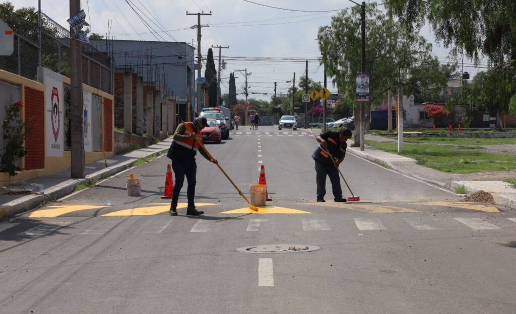 Barrio de La Cruz recibe 130 atenciones municipales
