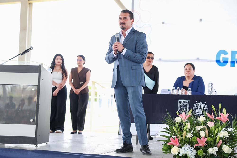 UAQ gradúa 89 bachilleres en Pedro Escobedo
