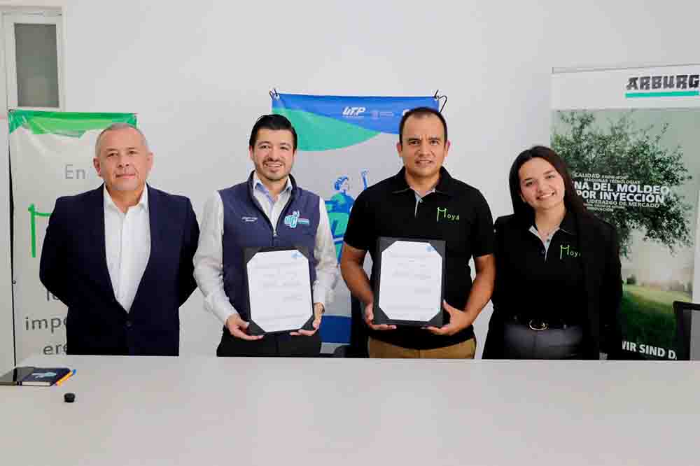 El rector de la Universidad Tecnológica de Corregidora (UTC), Alberto Lugo Ledesma, concretó la firma de un convenio de colaboración con el CEO de la empresa Moyá Makers & Team, Enrique Morales Moya, el cual tiene como objetivo la formación de talento especializado, generar oportunidades de desarrollo profesional para las y los estudiantes y contribuir a la competitividad de la industria en Querétaro.