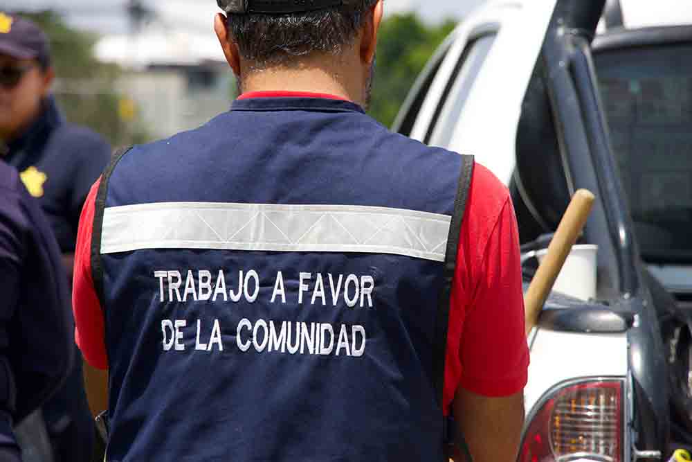 299 infractores rehabilitan 18 espacios en Querétaro