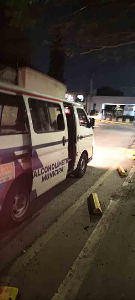 Alcoholímetro deja 34 detenidos en Querétaro