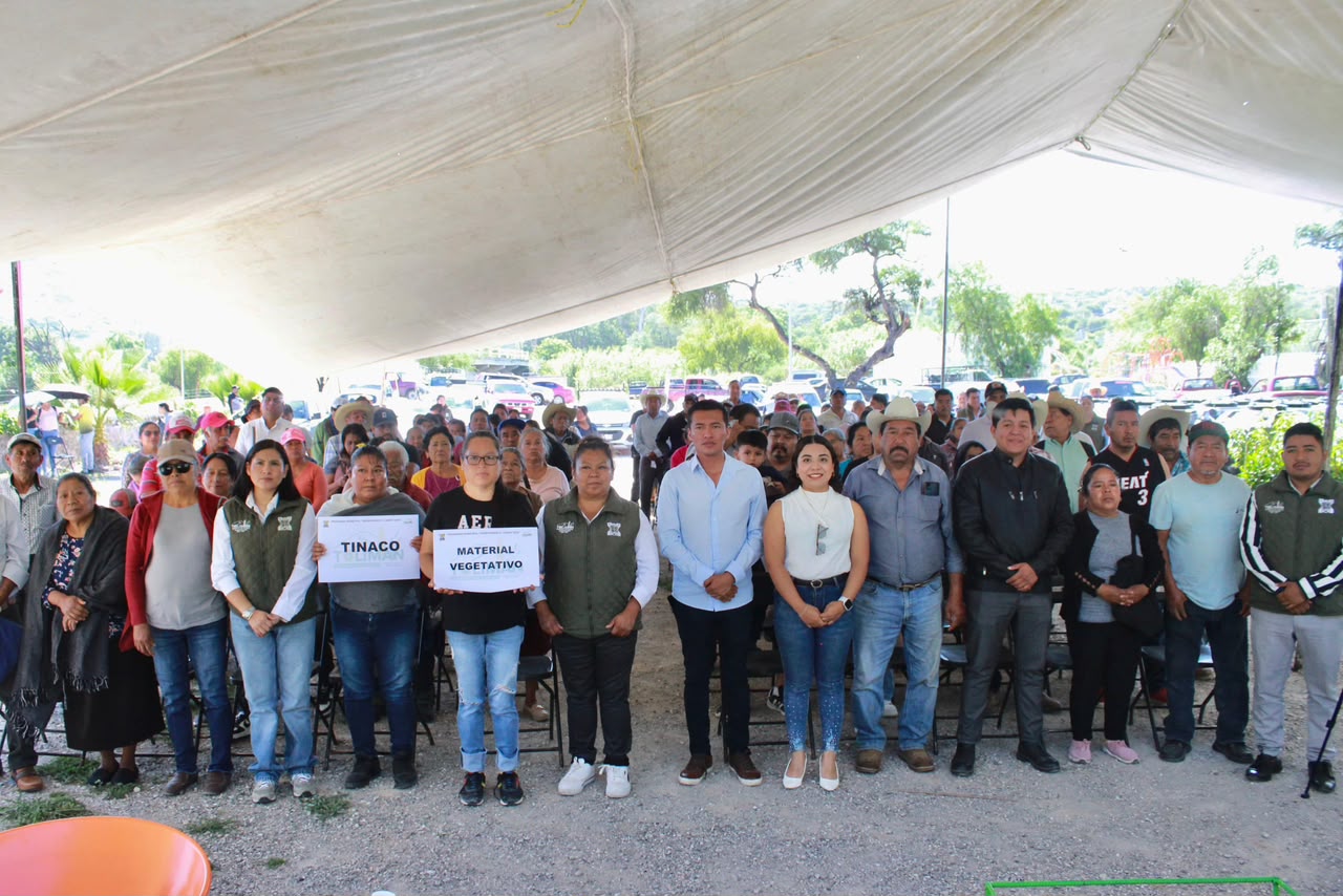 Título Entregan 135 insumos agropecuarios gratuitos en Tolimán