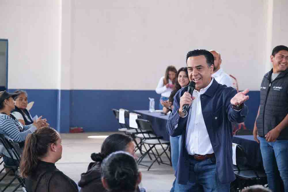 Llevamos apoyos que mejoran vidas: Luis Nava