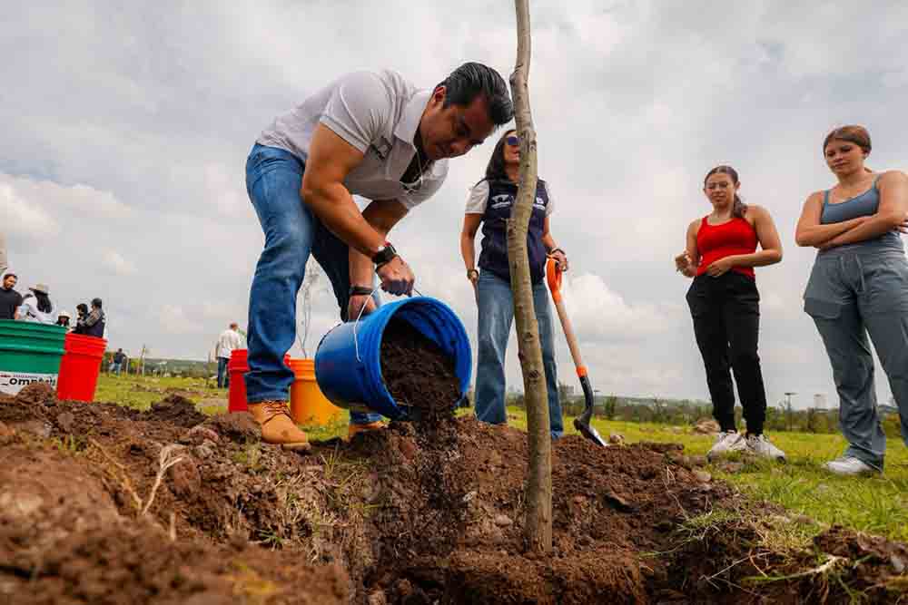 Querétaro suma 350 árboles en La Queretana