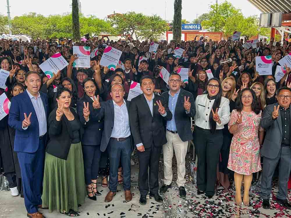 COBAQ 11 gradúa nueva generación en Ezequiel Montes