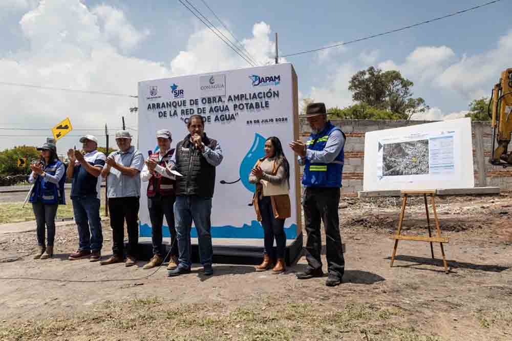 JAPAM amplía agua potable en Ojo de Agua