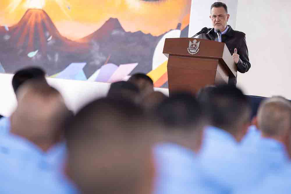 Querétaro reconoce a 63 internos por reinserción social