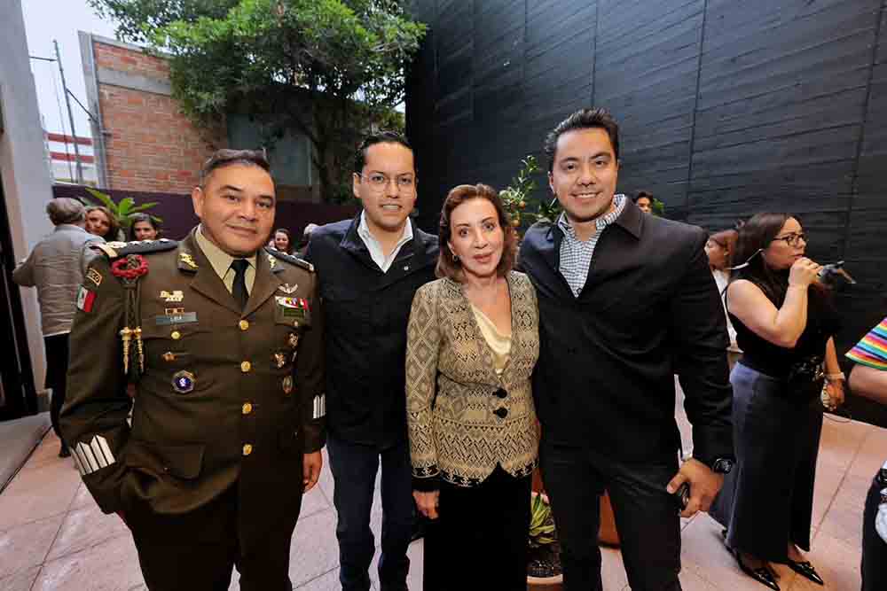 Plaza de Armas inaugura oficinas en Querétaro