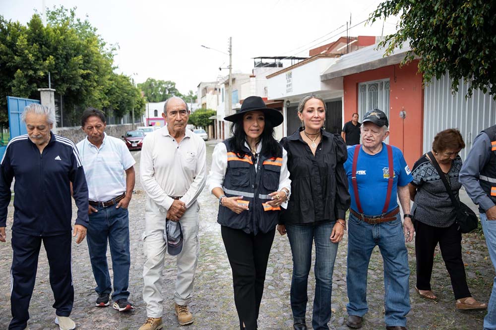 San Juan rehabilita dos calles con 4.2 mdp