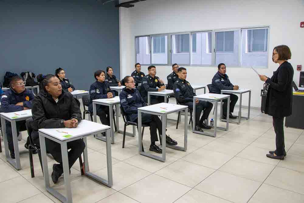 SSPMQ fortalece la formación y profesionalización policial
