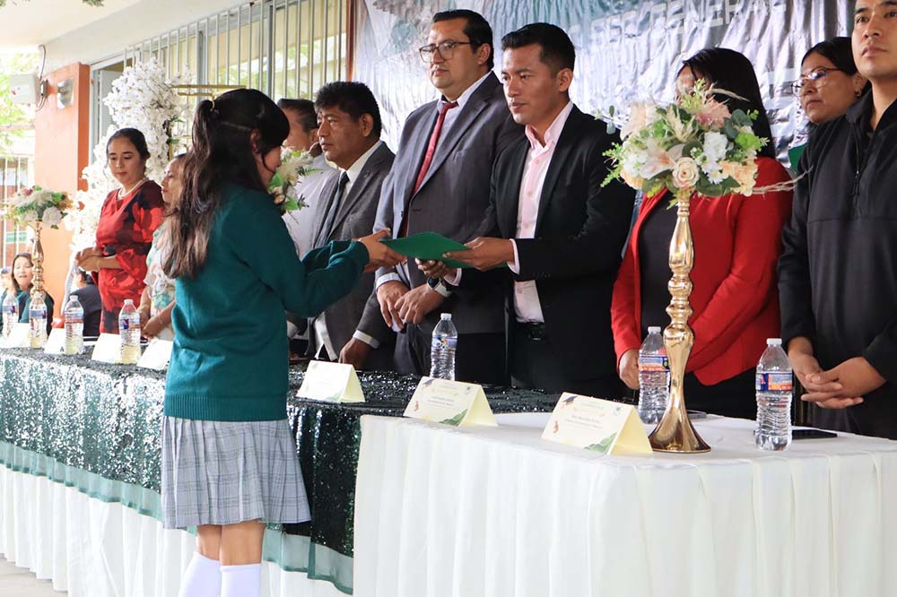 San Pablo gradúa generación 2023–2026 de secundaria Tollimani