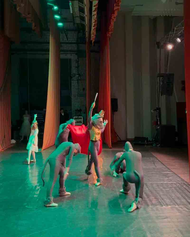 Bailarina queretana gira por cuatro países