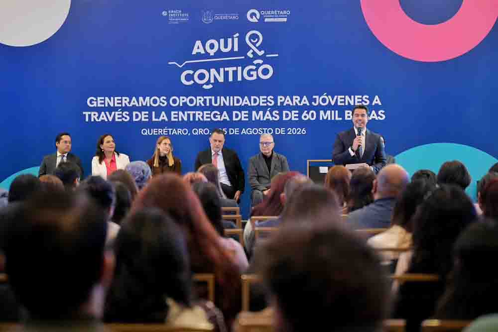 Querétaro ofrece 60 mil becas tecnológicas a jóvenes