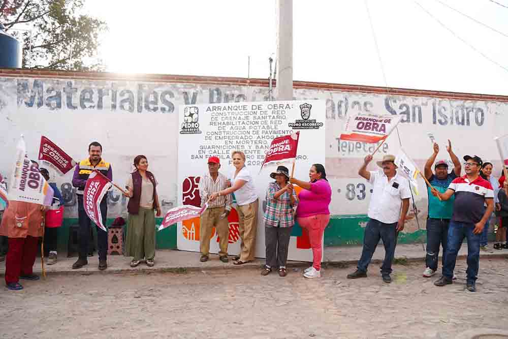 Beto Nava anuncia tres obras para San Fandila