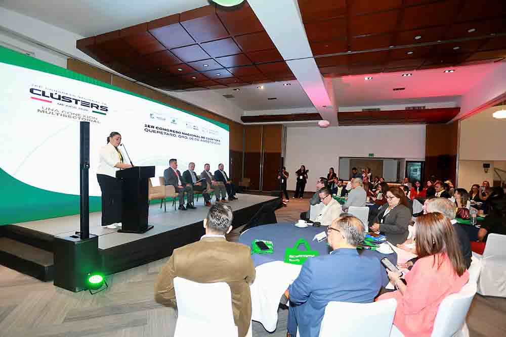 Del Prete inaugura Congreso Nacional de Clústers