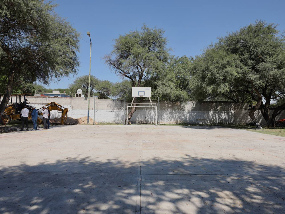 Casa Blanca recibe techumbre de 1.6 mdp