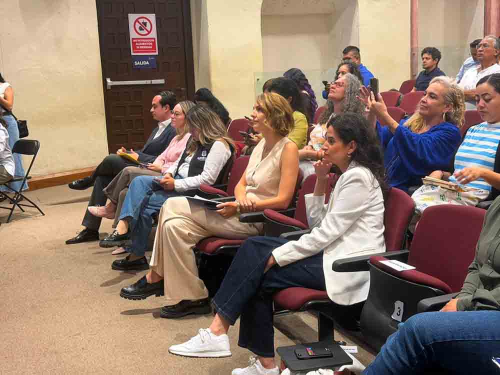 Querétaro presenta directorio Mercado Creativo Digital