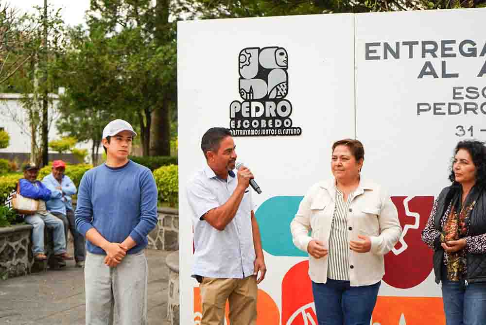Escolásticas recibe gimnasio y nueva obra