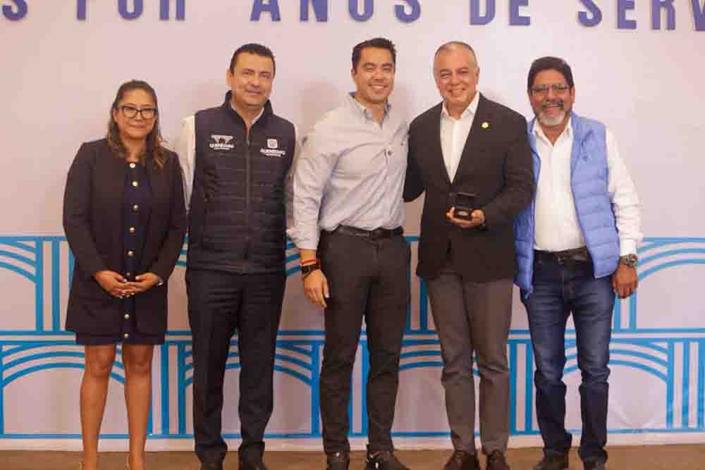 Felifer reconoce a 435 trabajadores municipales