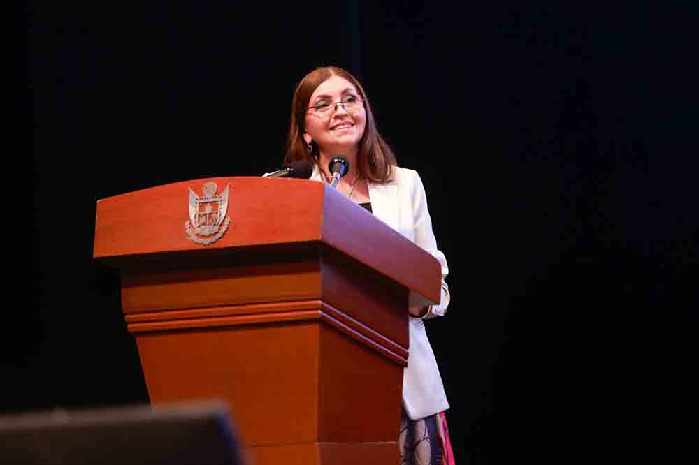 Reconoce Gobernador a las y a los profesionistas del año 2025