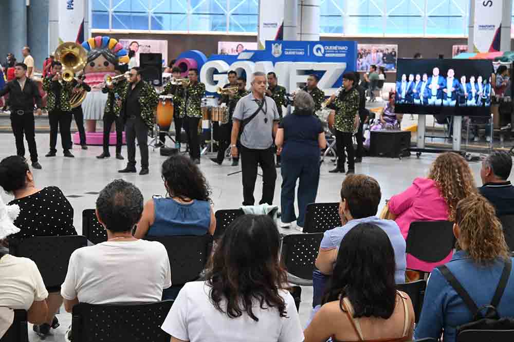 Pasaporte Querétaro reúne 13 mil en Gómez Morin