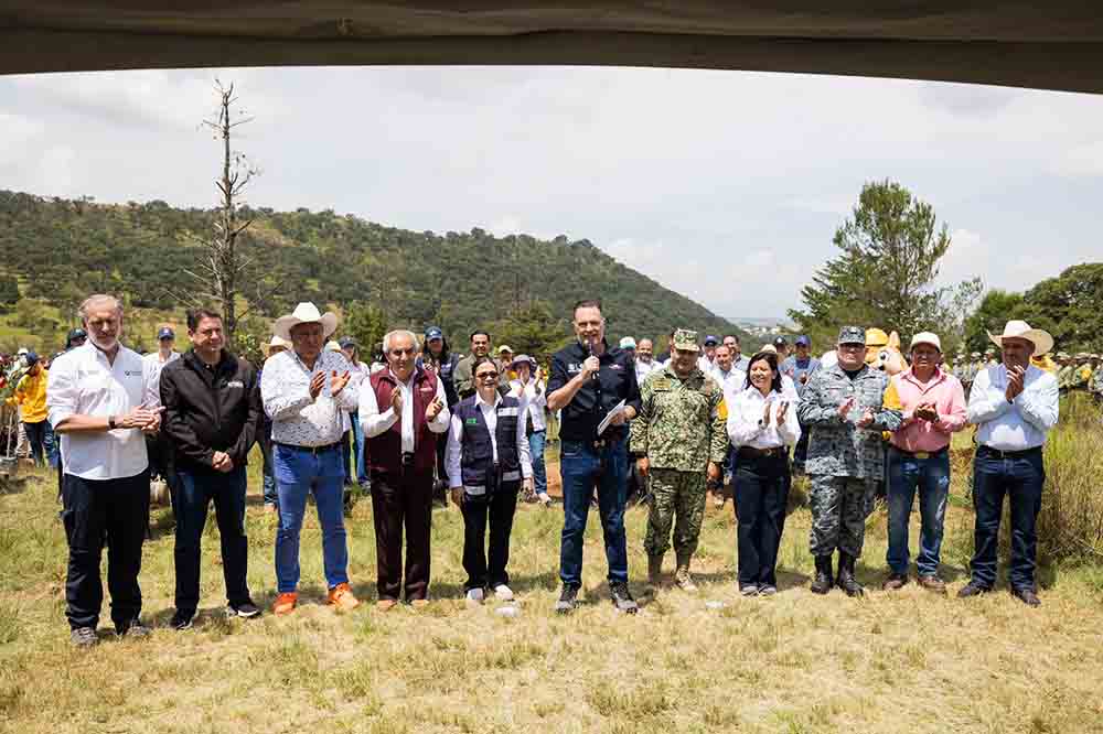 Querétaro suma 2,600 árboles en reforestación nacional