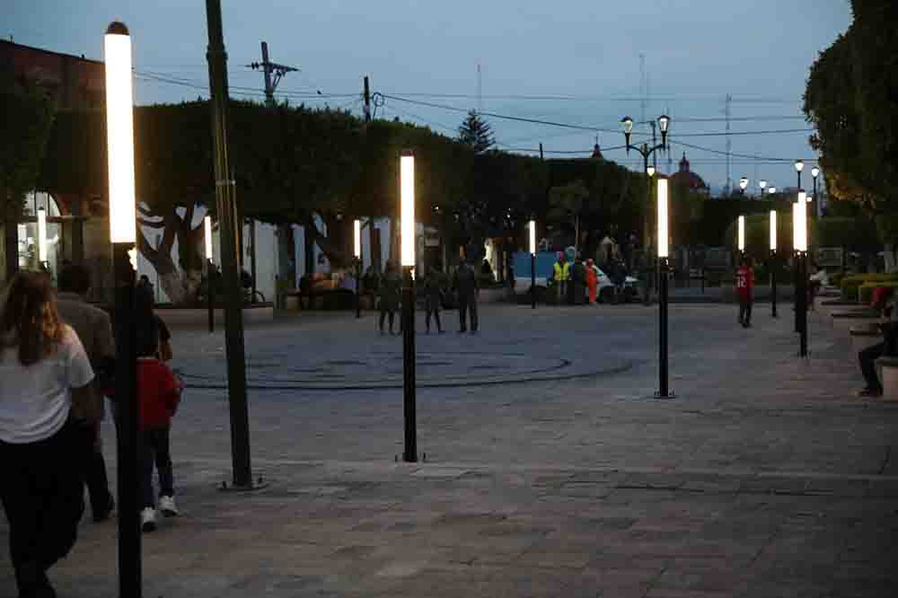 San Juan refuerza alumbrado en Centro Histórico