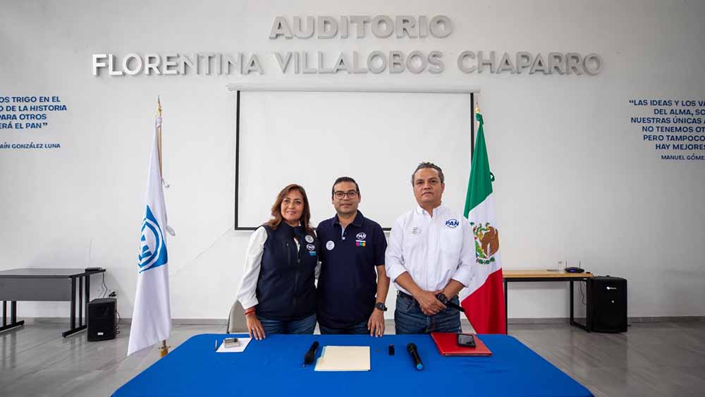 PAN exige fecha para concluir obras en la 57