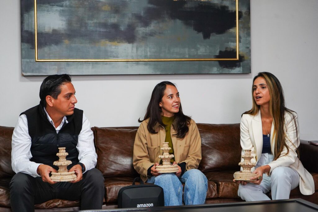 Pedro Escobedo y Amazon impulsan proyectos sustentables