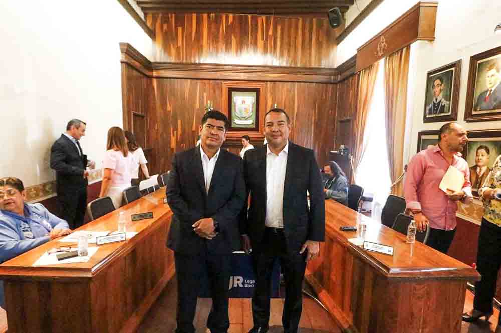 Miguel Jiménez asume Secretaría de Ayuntamiento