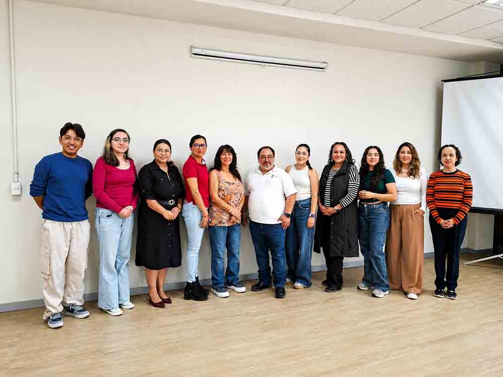 CECA capacita a UAQ contra adicciones digitales