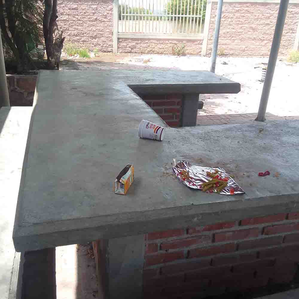 Basura invade área recreativa de San Martín