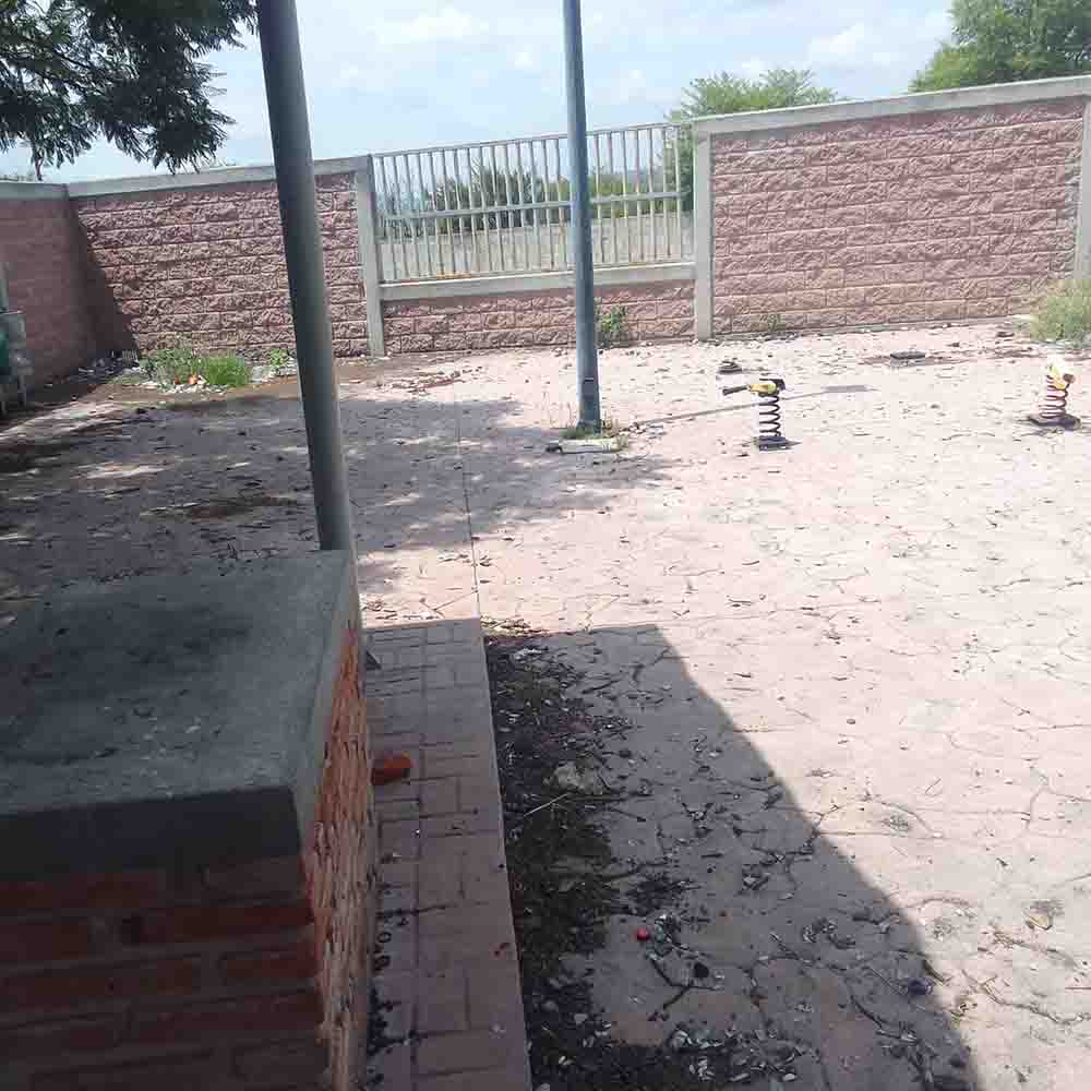 Basura invade área recreativa de San Martín