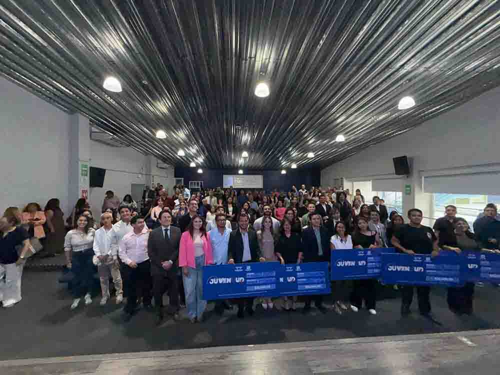 Querétaro premia jóvenes con 25 mil pesos